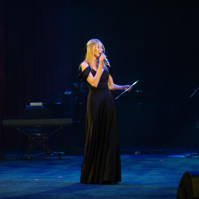 Koncert-100